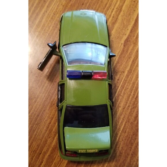 Maryland State Police Road Champs die cast police car 1:43 scale - Picture 4 of 10